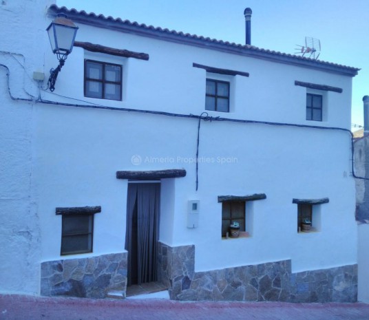 Town House met 1 slaapkamers in Cobdar