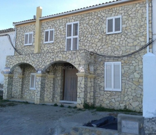 Town House met 3 slaapkamers in Arboleas