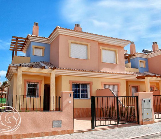 Townhouse met 3 slaapkamers in Alicante